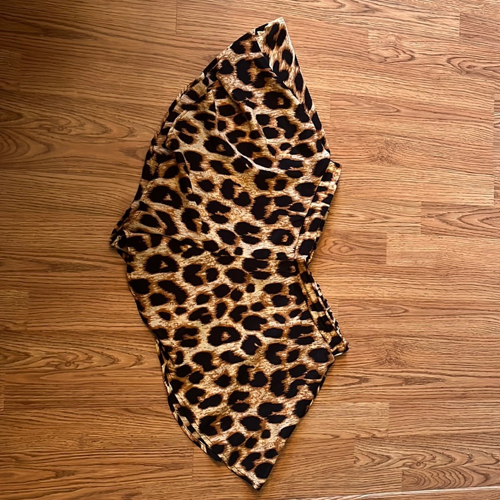 flowy animal print shorts with slight pilling (elastic band is slightly twisted)